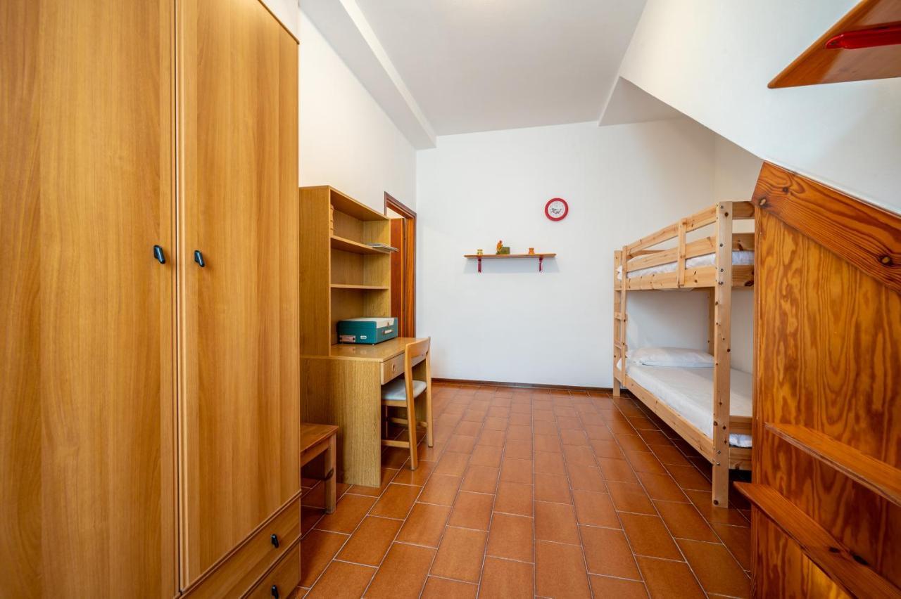 ג'רה לאריו Lake View Apartment With Balcony And Parking - Larihome A25 מראה חיצוני תמונה